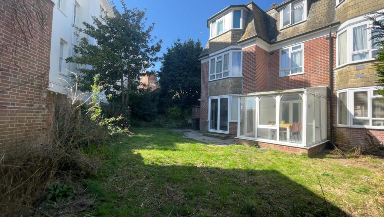 Large 3 Bedroom & 2 Bath - Ground Floor With Parking Bournemouth Zewnętrze zdjęcie